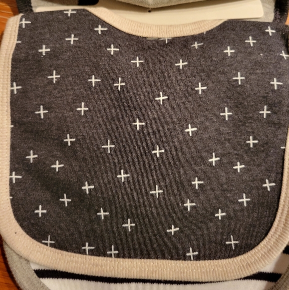 Cloud Island infant/baby bibs - Picture 5 of 11